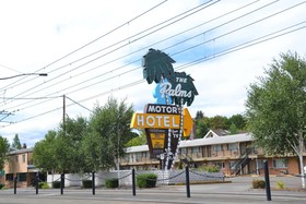 Palms Motel