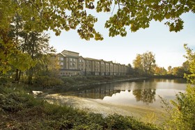 Radisson Portland Airport