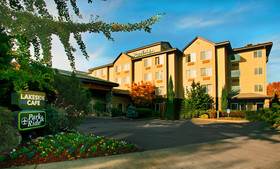 Radisson Portland Airport