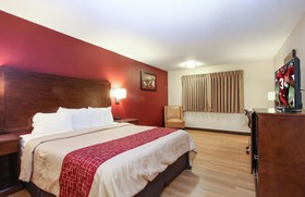 Evergreen Inn & Suites Portland Airport