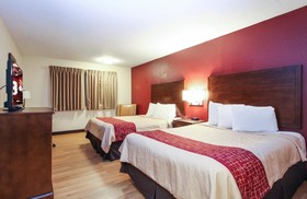 Evergreen Inn & Suites Portland Airport