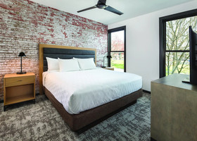 WorldMark Portland Waterfront Park