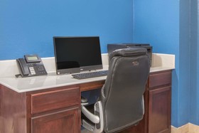 Baymont By Wyndham Roseburg