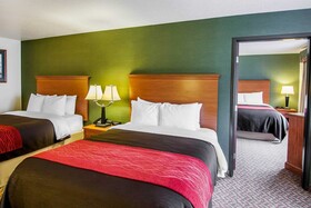 Comfort Inn & Suites