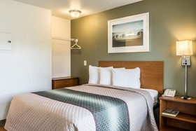 HomeTowne Studios Salem, OR