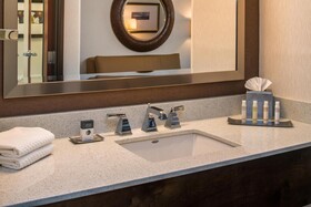 DoubleTree by Hilton Hotel Salem Oregon