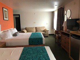 Howard Johnson by Wyndham Salem