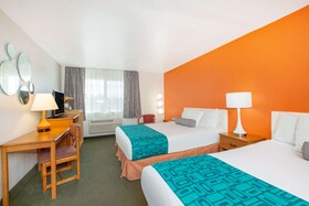 Howard Johnson by Wyndham Salem