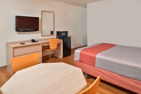 Motel 6 Salem - Expo Center