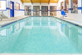 Super 8 by Wyndham Salem