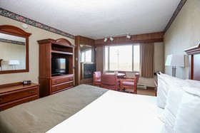 Ebb Tide Oceanfront Inn