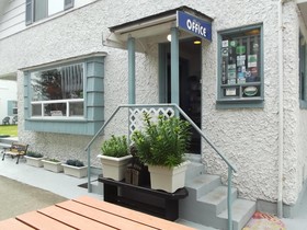 Hillcrest Inn & Hillcrest House