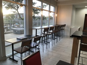 Holiday Inn Express Hotel & Suites Seaside - Convention Center