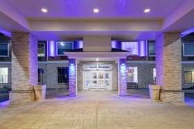 Holiday Inn Express Hotel & Suites Seaside - Convention Center