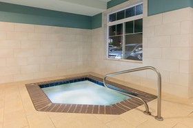 Holiday Inn Express Hotel & Suites Seaside - Convention Center