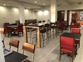 Holiday Inn Express Hotel & Suites Seaside - Convention Center