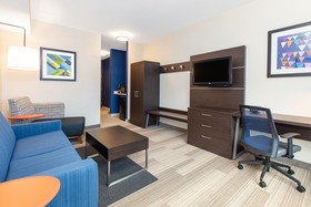 Holiday Inn Express Hotel & Suites Seaside - Convention Center
