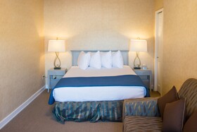 Inn Of The Four Winds