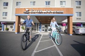 River Inn At Seaside