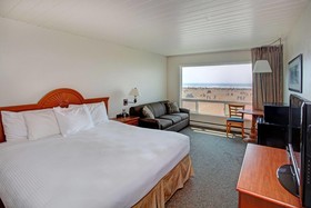 Seashore Inn on the Beach