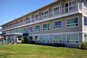 Seashore Inn on the Beach