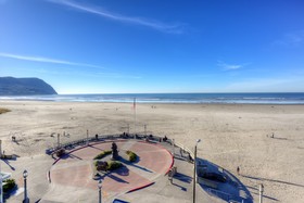 Promenade Inn & Suites Oceanfront