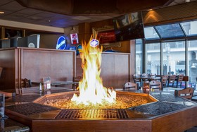 Promenade Inn & Suites Oceanfront