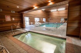 Bridgeway Inn & Suites Sublimity