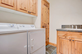 Aquila Lodges by Village Properties at Sunriver