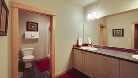 Fremont Crossing Condominiums