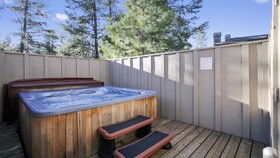 Fremont Crossing Condominiums