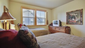 Fremont Crossing Condominiums