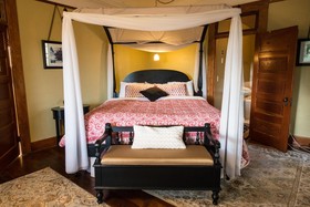 Historic Balch Hotel