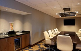 Embassy Suites by Hilton Portland Tigard