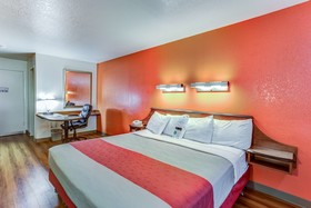 Motel 6 Portland, Or - Tigard West