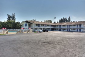 Motel 6 Tigard Or Portland South Lake Oswego