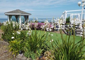 Cliff House Bed & Breakfast