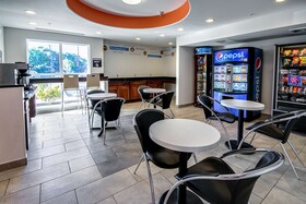 Motel 6 Allentown