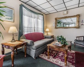 Horseshoe Curve Lodge