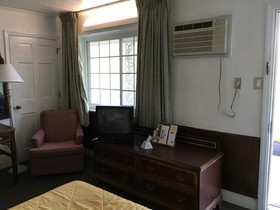 Relax Inn Altoona