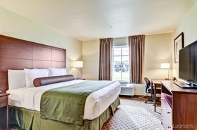 Cobblestone Inn & Suites  Ambridge