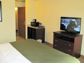 Cobblestone Inn & Suites  Ambridge