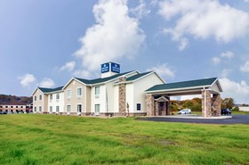 Cobblestone Inn & Suites  Ambridge