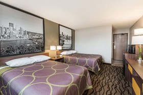 Super 8 by Wyndham Bedford