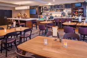Sonesta Select Allentown Bethlehem Airport