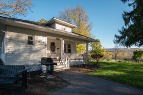 Allenberry Resort Inn & Playhouse