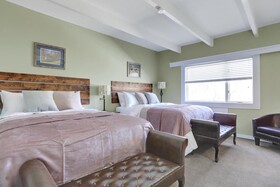 Allenberry Resort Inn & Playhouse
