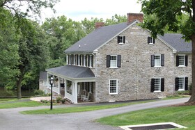 Allenberry Resort Inn & Playhouse