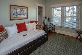 Allenberry Resort Inn & Playhouse