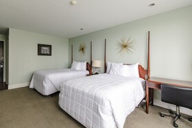 Allenberry Resort Inn & Playhouse